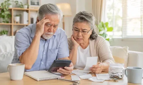 Nghỉ hưu rồi mới hiểu: Có 4 việc càng làm cho con, tuổi già càng dễ khổ