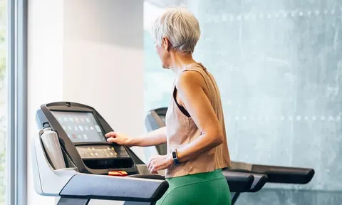 Chỉ 10 phút mỗi ngày, 3 bài tập đơn giản giúp khỏe tim, tăng cơ và làm chậm lão hóa