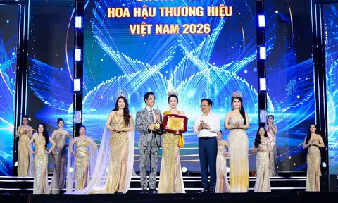 Miss Brand Business 2026: Trần Thị Ngọc Bích chạm ngôi vị Hoa hậu Trí tuệ, khát vọng nâng chuẩn ngành thẩm mỹ