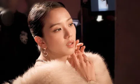 Jisoo (BLACKPINK) lên tiếng giữa "tâm bão" khi anh trai vướng loạt bê bối đời tư gây sốc