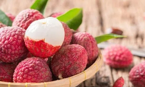 Thời điểm không nên ăn vải dù thèm đến mấy kẻo rước bệnh vào người, đừng chủ quan đặc biệt là 2 kiểu người này