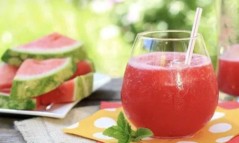 Uống gì để đẹp da? Top 5 thức uống giải khát mùa hè bạn không nên bỏ lỡ