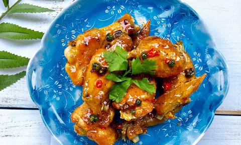 Cánh gà chế biến theo cách này bao nhiêu cơm cũng hết