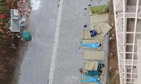 Sao Việt rơi nước mắt trước "giấc ngủ vội trên nền đất" của tình nguyện viên khu cách ly