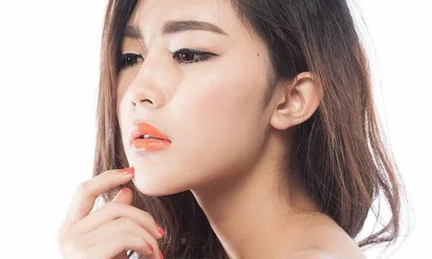 Những đặc điểm của người phụ nữ có tính lẳng lơ, đa tình