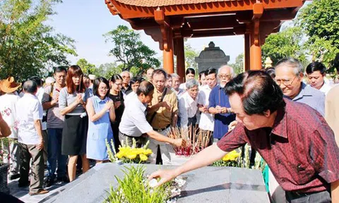 Về khu di tích, bảo tàng Đại thi hào Nguyễn Du, chuyện bây giờ mới kể