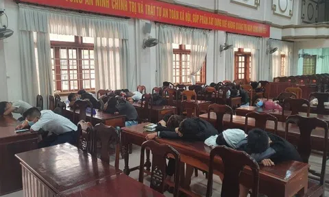 Quảng Trị: Phát hiện 51 "nam thanh nữ tú" dương tính với ma túy tại quán bar Nonstop