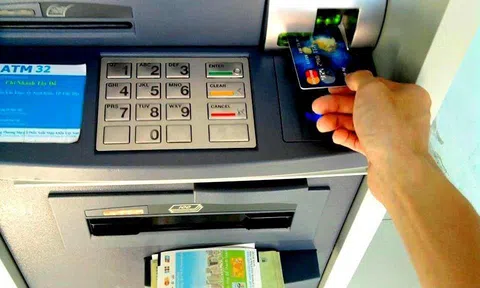 Nhiều người "trắng tay" vì đặt ngày sinh làm mật khẩu thẻ ATM