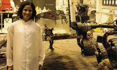 Ngày Quốc tế phụ nữ 8/3: Vươn tới những ngôi sao