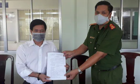 Quảng cáo có "thần dược" chữa COVID-19, lương y bị xử phạt