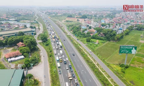 Chủ tịch Hà Nội chỉ đạo khẩn nhằm giảm ùn tắc tại 22 chốt kiểm dịch