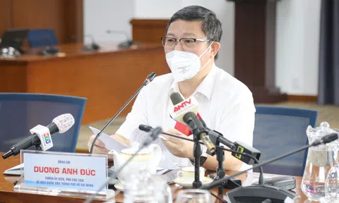 Sau 15/9, TP.HCM chưa thể áp dụng "thẻ xanh, thẻ vàng"