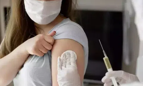 Lý do đã tiêm 2 mũi vắc-xin vẫn có nguy cơ nhiễm Covid-19