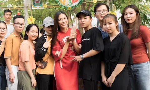 Á hậu Kim Duyên: "Đúng là tôi chưa tốt nghiệp đại học"
