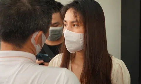 Thủy Tiên: Sẽ không kêu gọi quyên góp từ thiện nữa