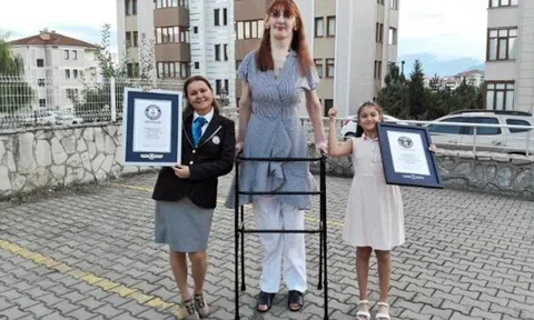 Người phụ nữ cao nhất thế giới là ai?