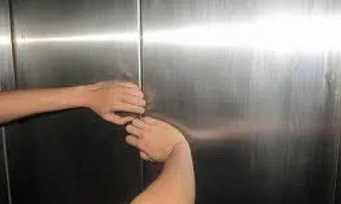 Hà Nội: Cô gái trẻ tử vong vì bị rơi theo hầm thang máy từ tầng 7 xuống tầng 1