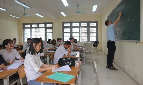 Trường nghệ thuật được dạy chương trình giáo dục thường xuyên