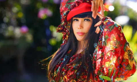 Danh ca Nhật Hạ tung 2 MV tuyệt đẹp mừng năm mới 2022