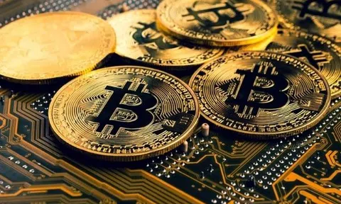 Mặc cho Fed tăng lãi suất, Bitcoin vẫn "vững như kiềng ba chân"