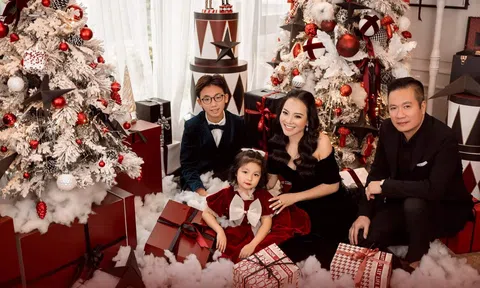 Gia đình doanh nhân Bích Nguyệt gây bão mạng với loạt ảnh quá đỗi ngọt ngào, ấm áp mùa Giáng sinh 