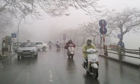 Miền Bắc giảm nhiệt độ đột ngột, có nơi dưới 17 độ C, mưa lạnh