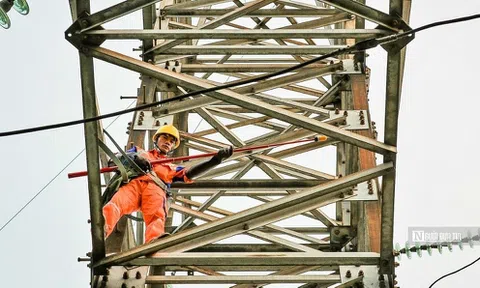 EVN giảm lỗ sau kiểm toán, có hơn 100.000 tỷ đồng gửi ngân hàng