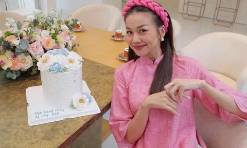 Thanh Hằng kết hôn ở tuổi 40: Sắc vóc gợi cảm, ở biệt thự tiền tỷ