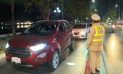 Bộ Công an trả lời trường hợp CSGT được dừng xe để kiểm soát