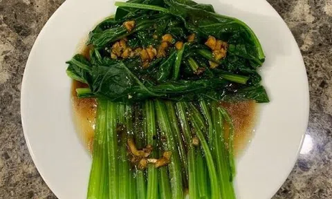 5 không khi ăn loại rau "giàu dinh dưỡng nhất hành tinh", Việt Nam bán rẻ như cho