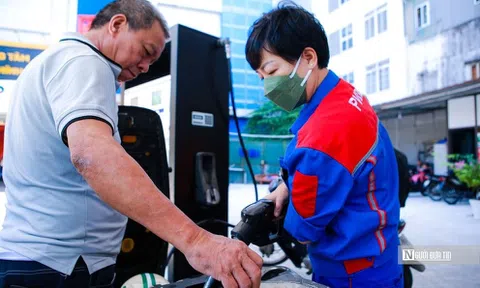 Một doanh nghiệp xăng dầu thu tiền tỷ nhờ cho VinFast đặt trạm sạc