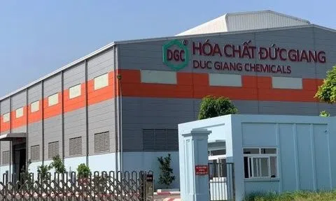 Hoá chất Đức Giang mang hơn 10.000 tỷ đồng gửi ngân hàng lấy lãi