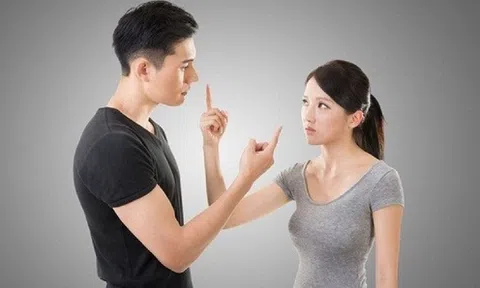 Đứng giữa mẹ và vợ đôi khi anh sẽ cảm thấy áp lực