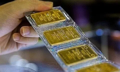 Giá vàng 29/2: Vàng SJC tăng lên ngưỡng 79,5 triệu đồng/lượng
