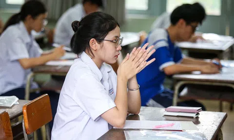 Hơn 13.000 học sinh Tp.HCM được miễn thi môn Ngoại ngữ tốt nghiệp THPT 2024
