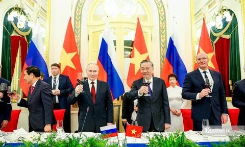 Chủ tịch nước Tô Lâm chủ trì Tiệc chiêu đãi Tổng thống Putin