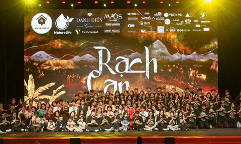 On Stage: Khi sân khấu hóa hơi thở cuộc sống