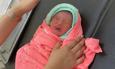 Vụ bé sơ sinh bị kiến bu kín người: Mẹ ruột là thiếu nữ mang thai ngoài ý muốn