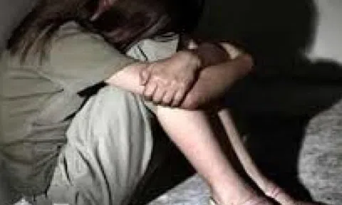 5 lần quan hệ tình dục với bạn gái 15 tuổi, nam thanh niên bị bắt tạm giam