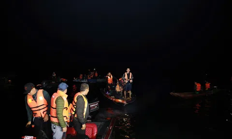 Liên tiếp 2 vụ chìm tàu, lật thuyền ở Lào Cai, Quảng Trị: Cục CSGT ra mệnh lệnh khẩn