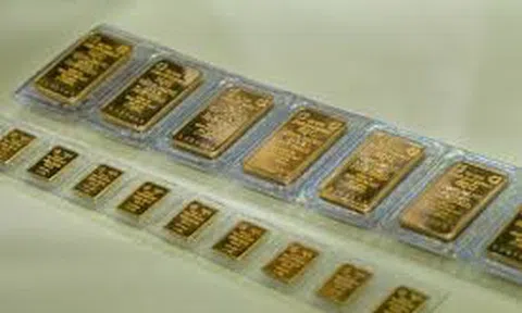 Giá vàng hôm nay 4/3: Thế giới, trong nước cùng quay đầu giảm mạnh