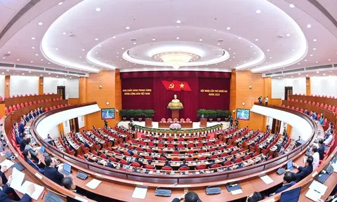 Trung ương Kết luận không ban hành mức lương cơ sở mới cho CBCCVC và LLVT, đồng thời cũng sẽ cắt bỏ một số khoản phụ cấp khi cải cách tiền lương, cụ thể ra sao?