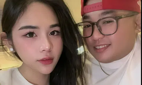 Cặp đôi chuyển giới quen 1 tháng đã dạm ngõ, câu nói của bố cô gái khiến cả hai nhà cười nghiêng ngả