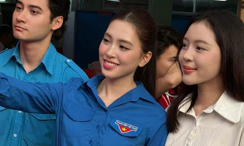 Không khí bầu cử rộn ràng: Nghệ sĩ Việt nói gì khi đặt bút chọn đại biểu?