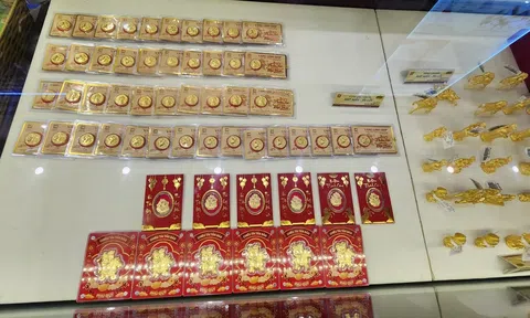 Giá vàng ngày 17/3: Vàng trong nước lại bật tăng bao nhiêu?