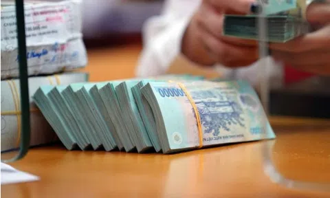 Bảng lương cơ bản mới gồm 3 mức 35 - 36 - 42 triệu đồng/tháng (chưa bao gồm phụ cấp, tiền thưởng...) áp dụng cho đối tượng nào theo Nghị định Chính phủ?