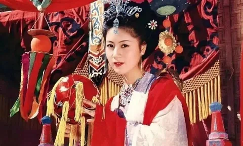 Mỹ nhân đóng vai phụ 3 phút trong Tây Du Ký nhưng thù lao “đắt” nhất lịch sử phim Trung Quốc: Sự nghiệp rực rỡ, U70 sống viên mãn bên chồng sử gia