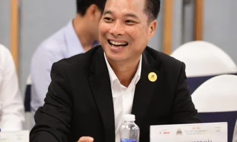 Em trai ca sĩ Ngọc Sơn trúng cử đại biểu HĐND TP.HCM