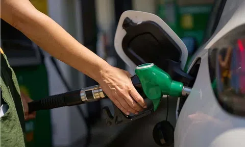 Chiều 23/3, giá xăng dầu đảo chiều giảm sau chuỗi tăng nóng