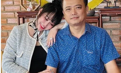 Đại gia miền Tây si mê mẹ đơn thân U50 là nghệ sĩ nổi tiếng một thời, hiện là Phó Viện trưởng